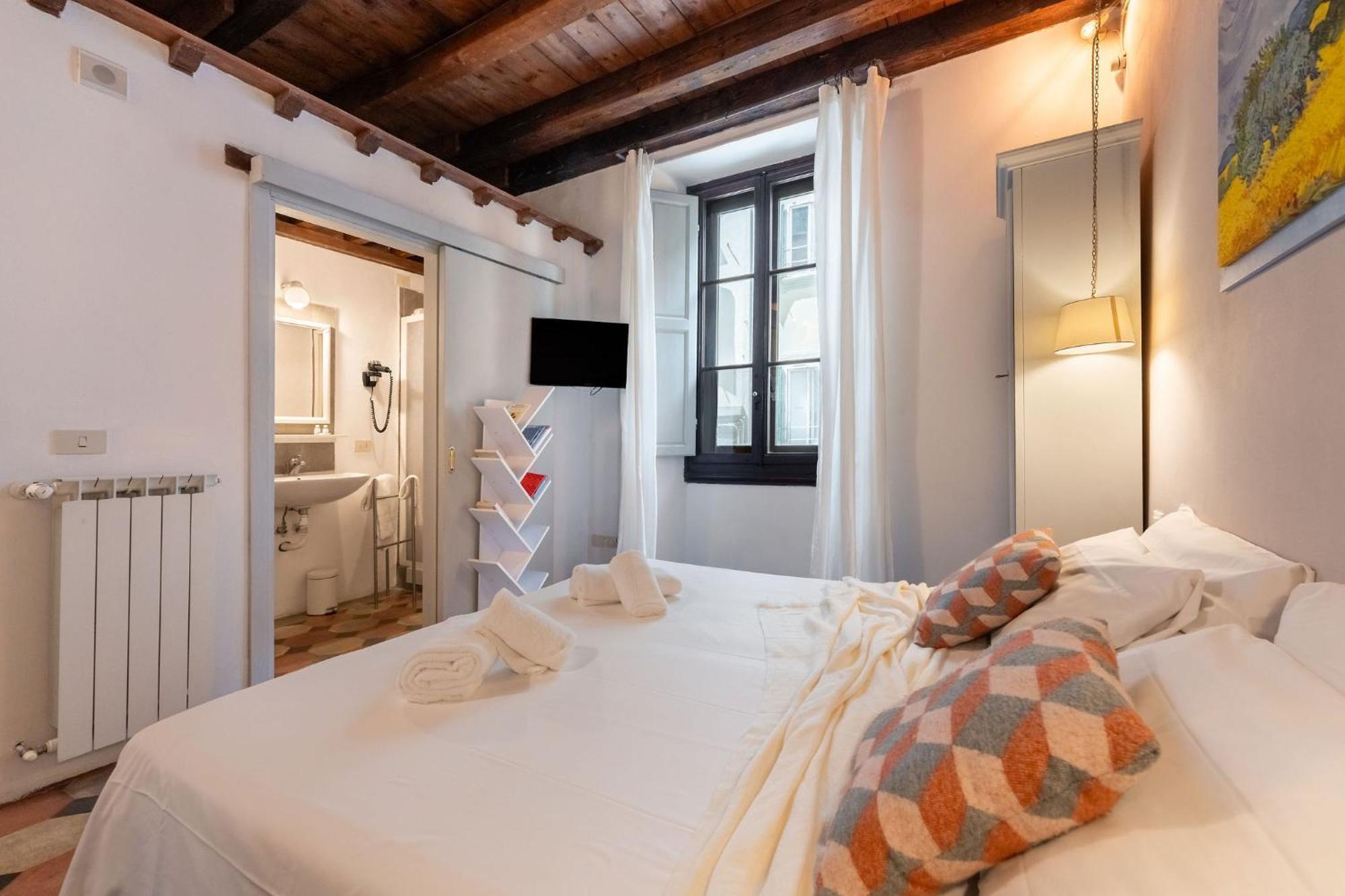 F1 - Santa Croce One Bedroom Apartment For Couples 피렌체 외부 사진